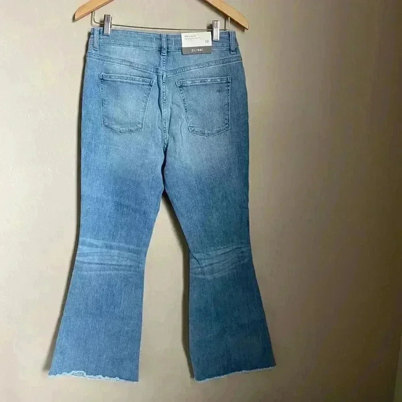 DL1961 Wallace High Rise Vintage Jeans Size 30 - Picture 8 of 15